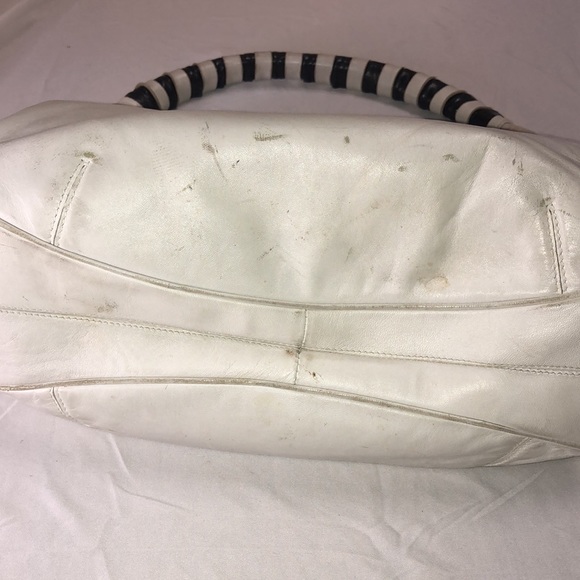 ESCADA PURSE - Picture 7 of 10